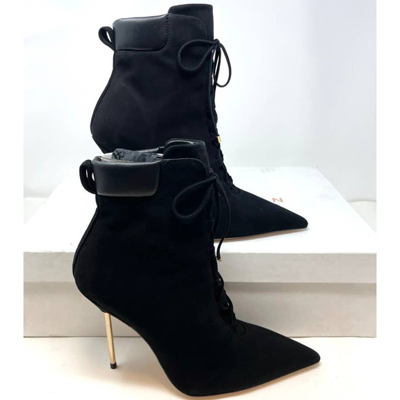 Good American Suede Pointed Toe Scandal Ankle Booties In Black Size 9.5 New - Picture 1 of 12